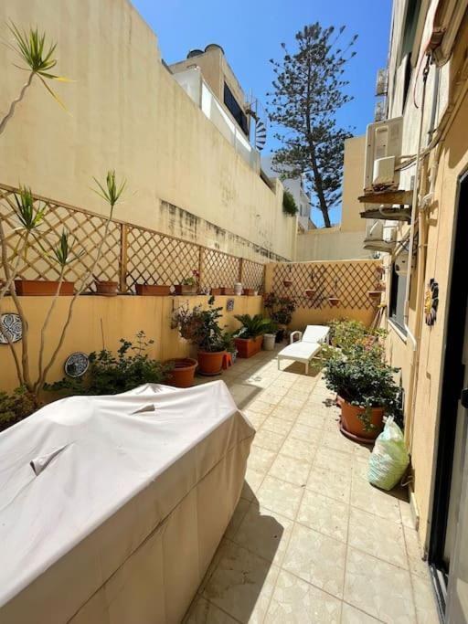 Lovely, Modern, Bright Maisonette. Heart Of 斯利马 外观 照片